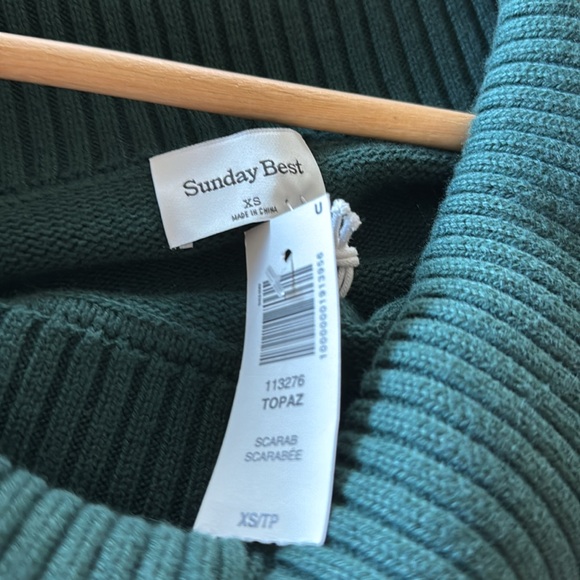 Aritzia Sunday Best Sweater - Picture 5 of 8